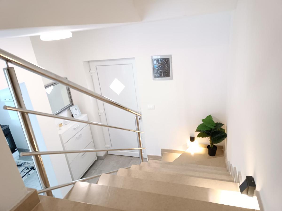 Villa Sarah Medulin Bagian luar foto