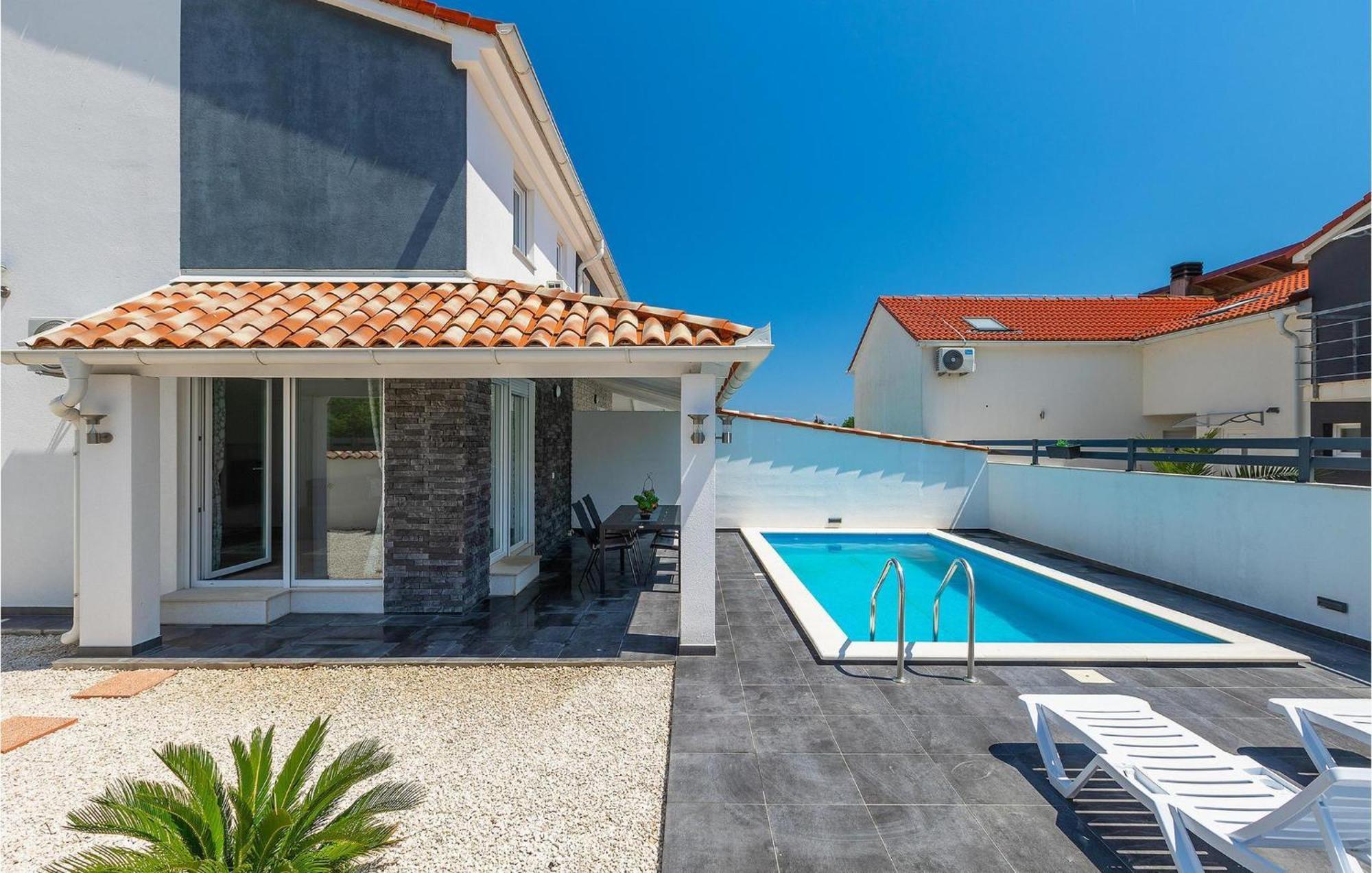 Villa Sarah Medulin Bagian luar foto